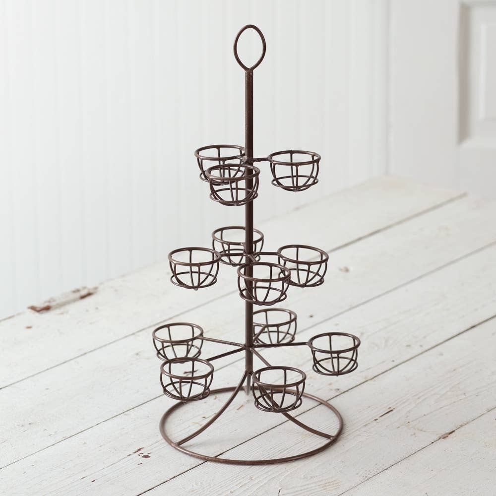 Farmhouse Egg Holder - Mulberry Market Designs