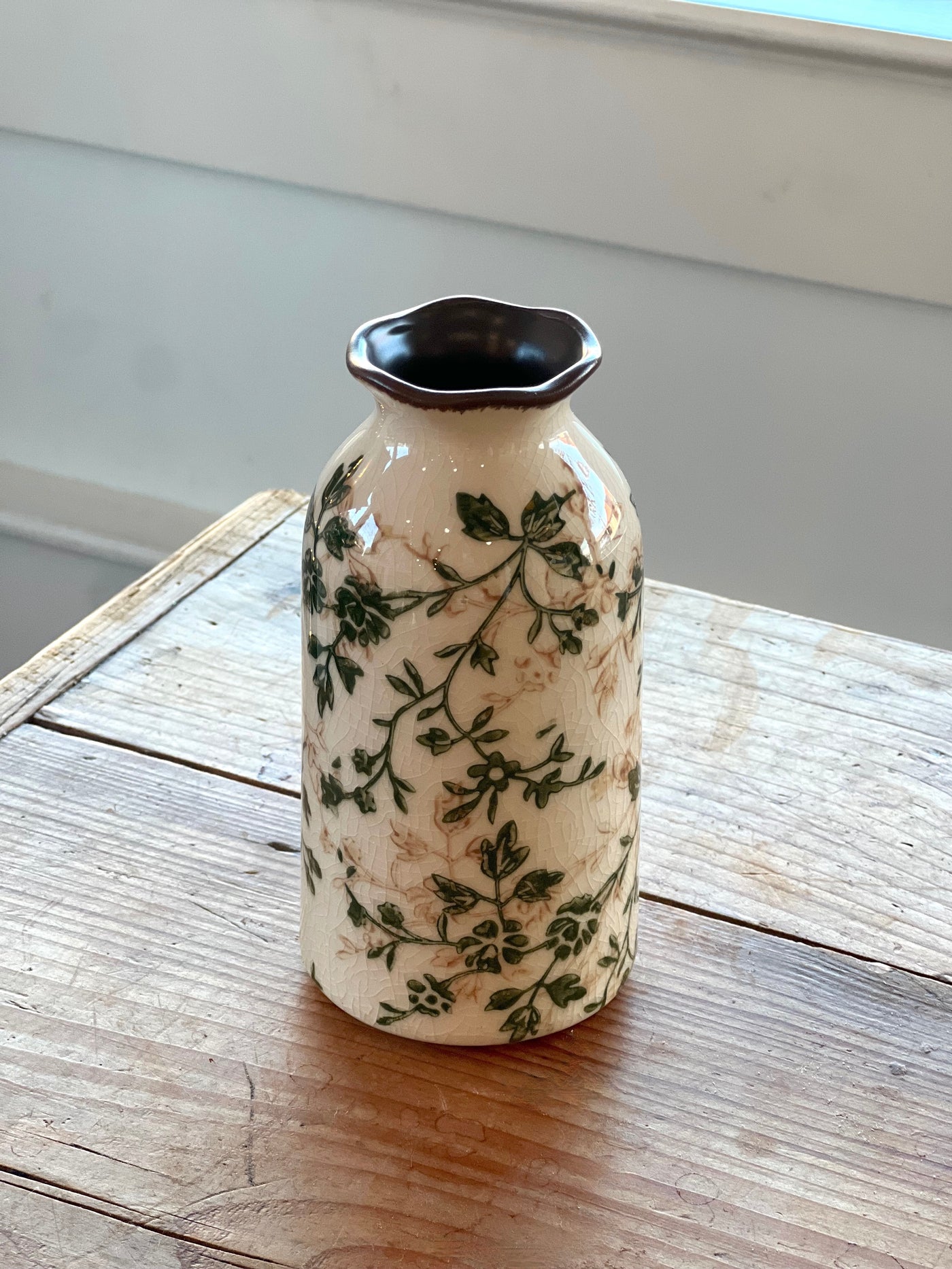 Handmade Green Vintage Crackled Ceramic Flower Vase