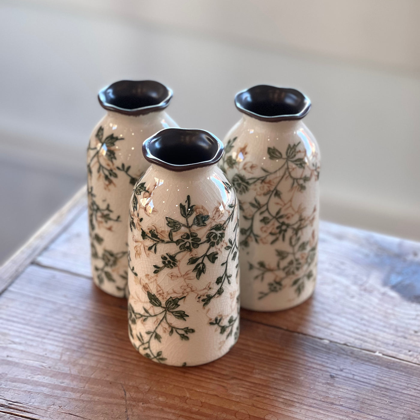 Handmade Green Vintage Crackled Ceramic Flower Vase