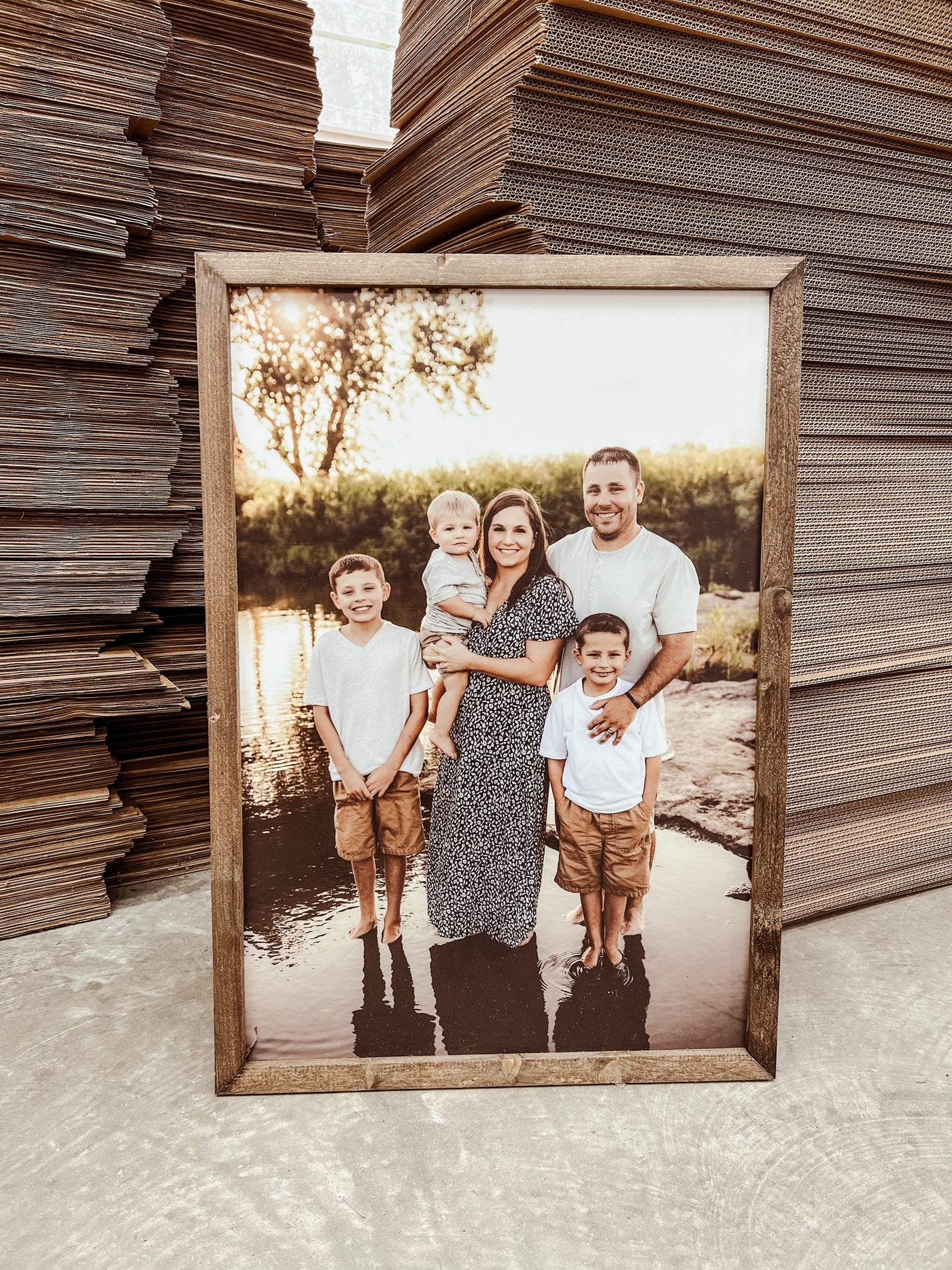 Custom Wood Wall Framed Photos | Family Picture Sign - Mulberry Market Designs