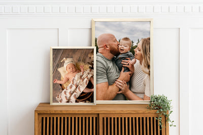 Custom Wood Wall Framed Photos | Family Picture Sign - Mulberry Market Designs