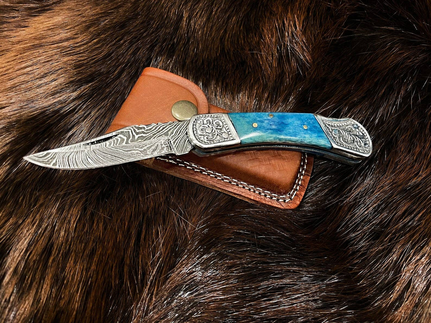 Pocket Knife Dyed Blue Bone 6.5'' Damascus Steel Knife Steel - Mulberry Market Designs