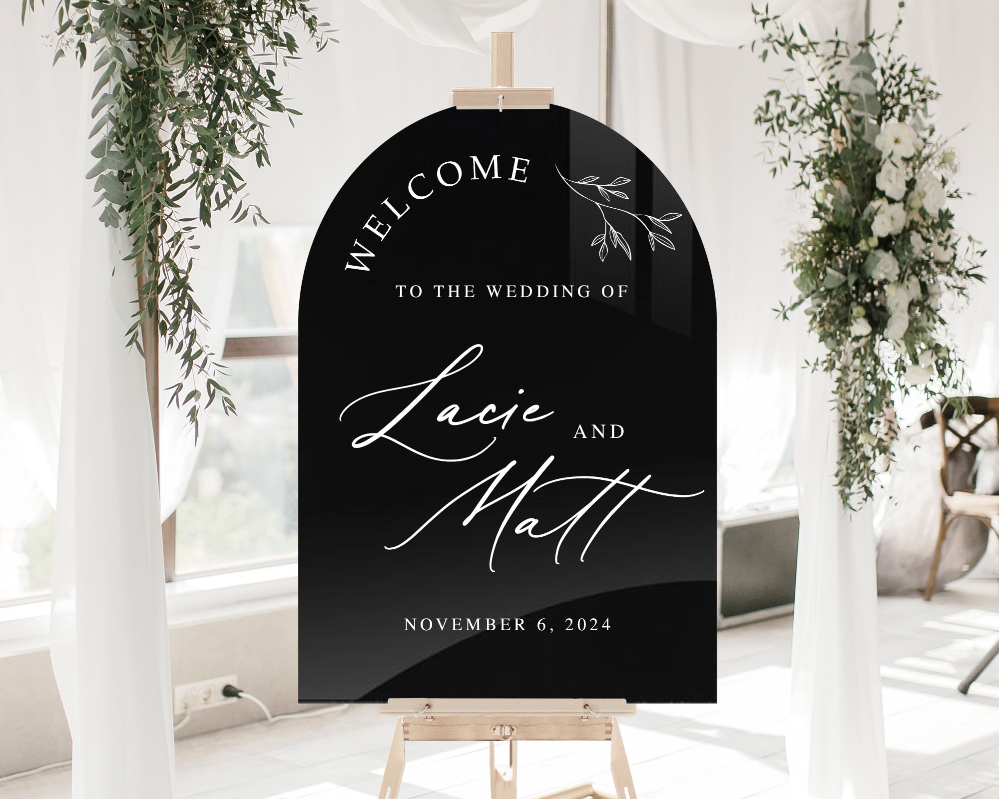 Arched Acrylic Wedding Welcome Sign, Arch Wedding Sign