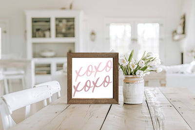 XOXO Valentine Sign Wall Art